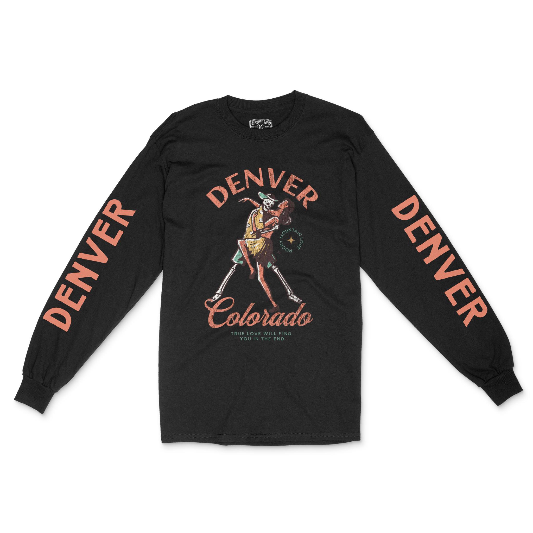 Denver Longsleeve in Black - front-sleeves view