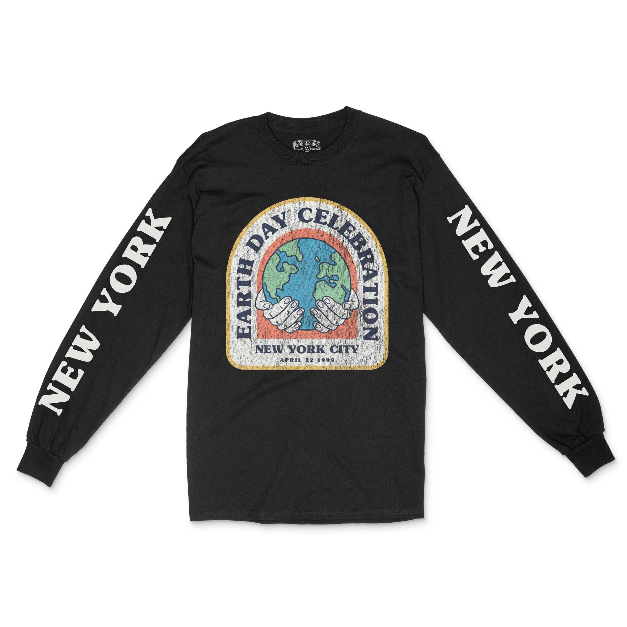 New York Longsleeve in Black - front-sleeves view